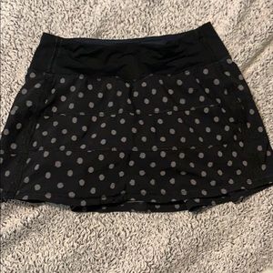 Lulu lemon skirt